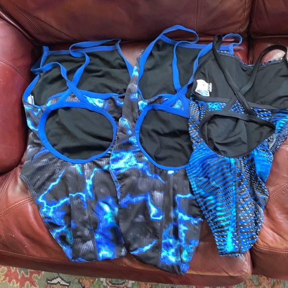GUC to NWT size 28 practice suits, Speedo, TYR, Q Swimwear, The Finals, Dolfin - Picture 2 of 3